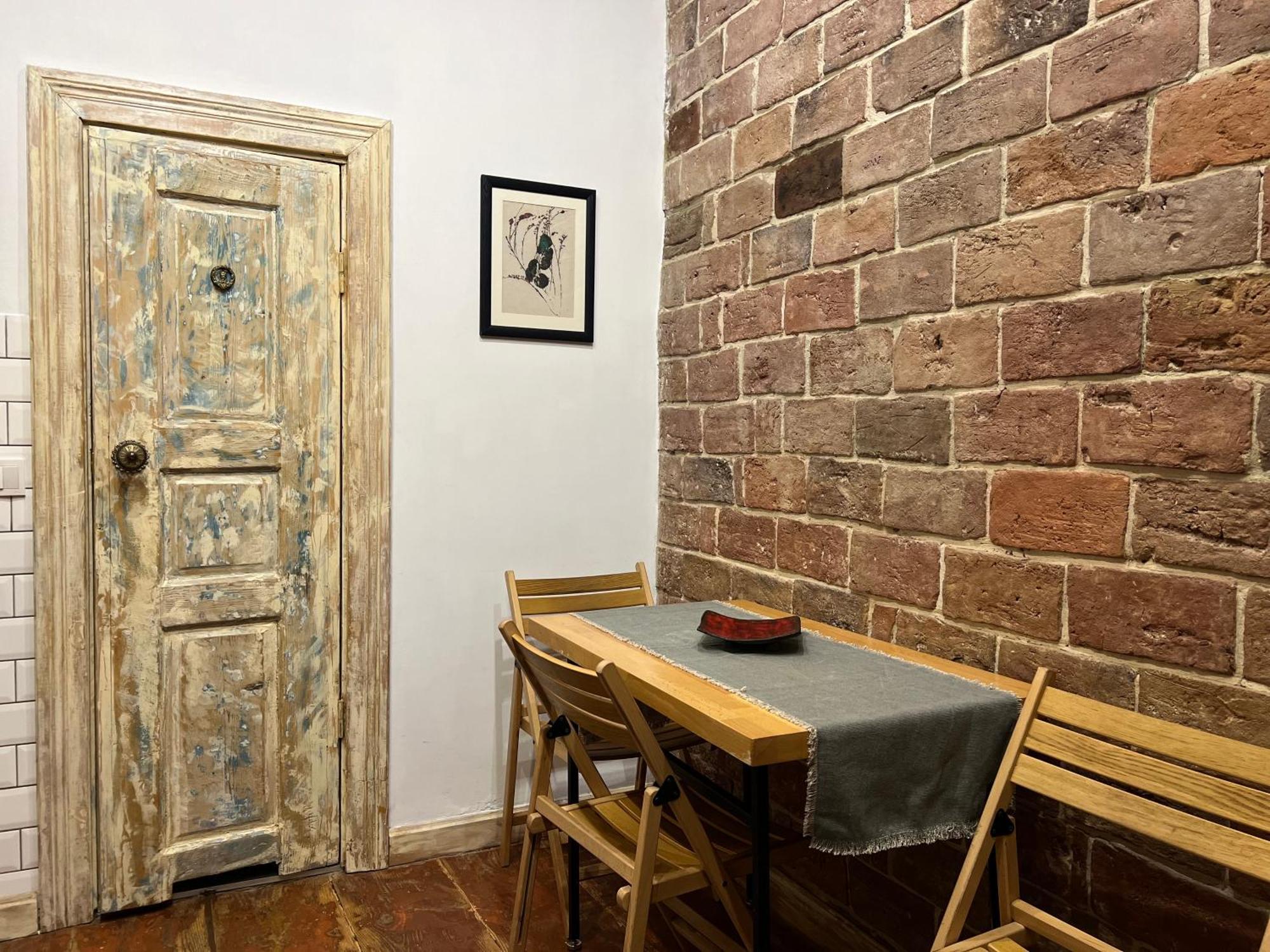 Loft-Style Apt On Virmenska Str Lviv Buitenkant foto