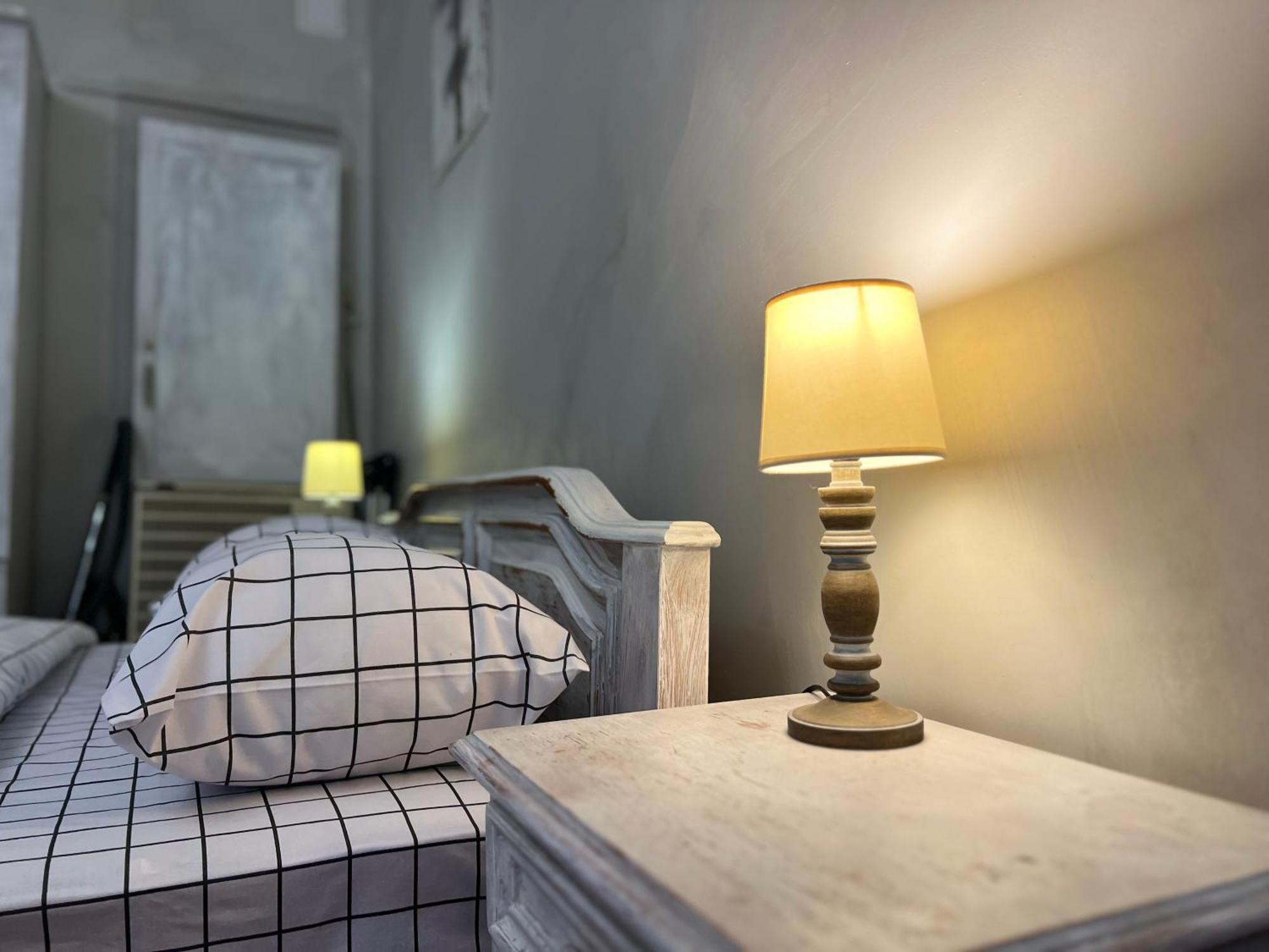 Loft-Style Apt On Virmenska Str Lviv Buitenkant foto