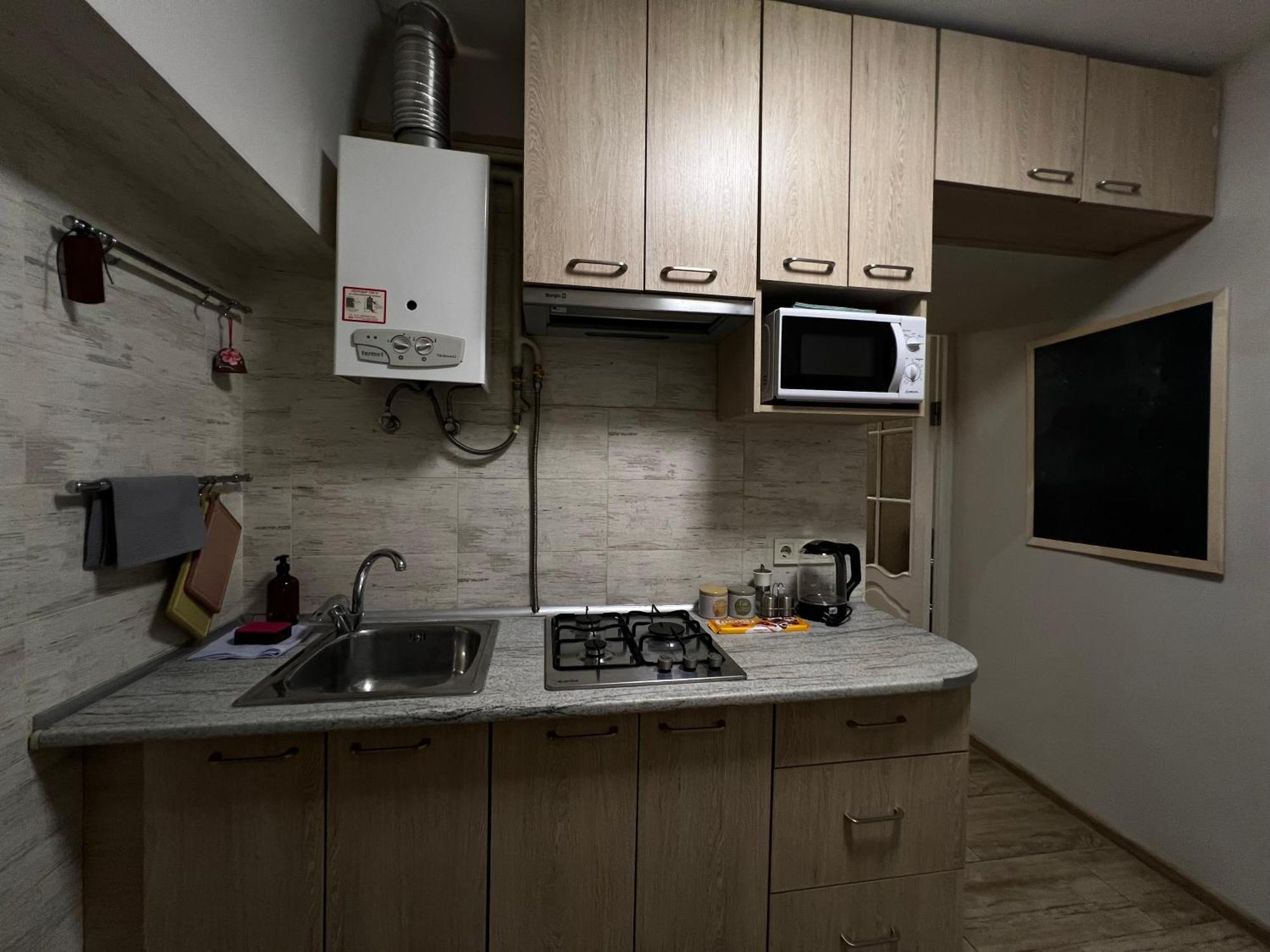 Loft-Style Apt On Virmenska Str Lviv Buitenkant foto