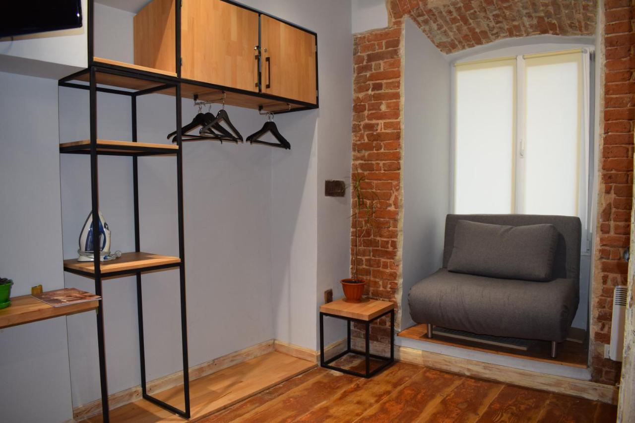 Loft-Style Apt On Virmenska Str Lviv Buitenkant foto